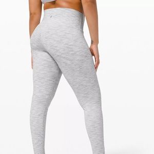 Lululemon wonder under hi-rise tight 28” luxtreme